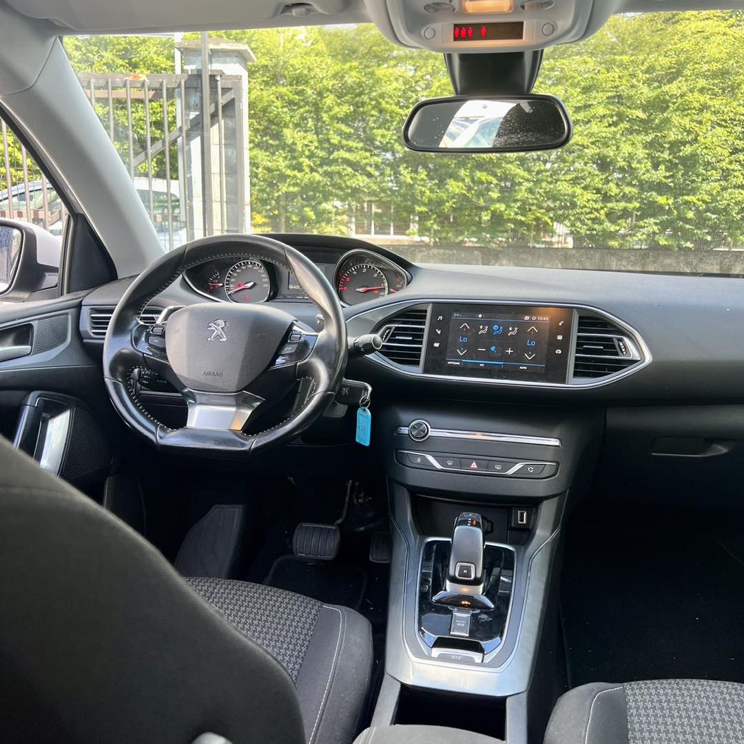 PEUGEOT 308 break 1.5blue hdi