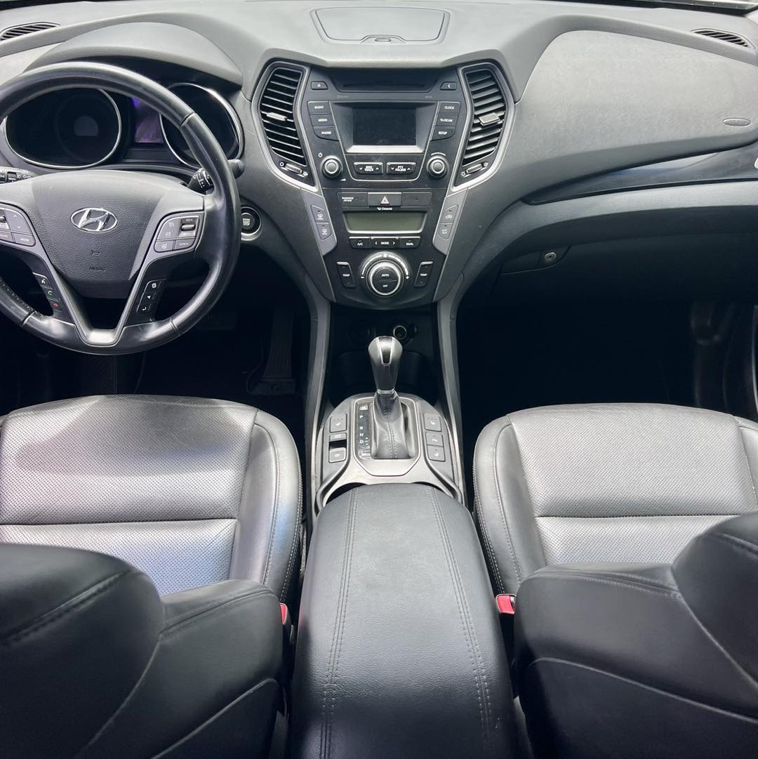 HYUNDAI SANTA FE 7place