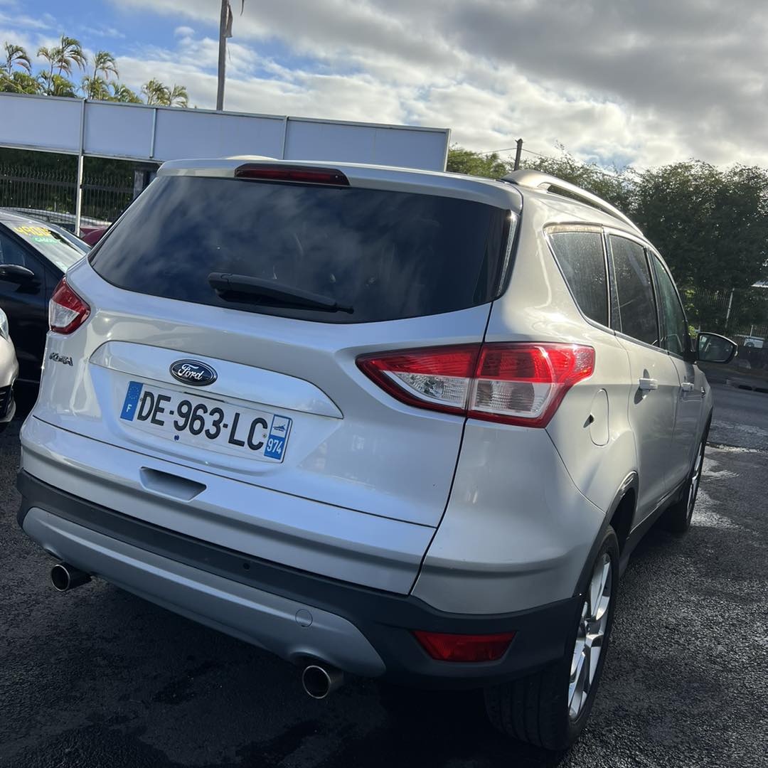 FORD KUGA