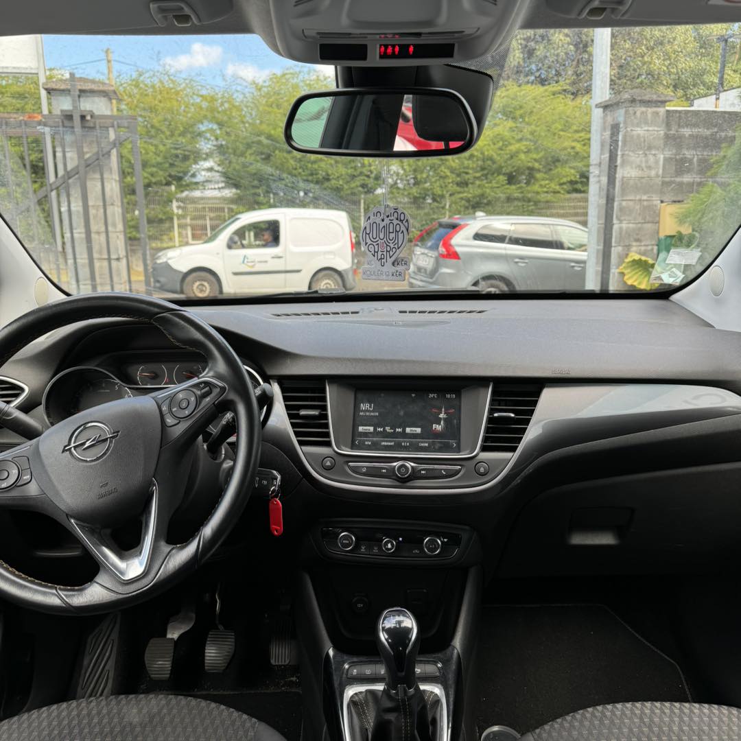 OPEL CROSSLAND X