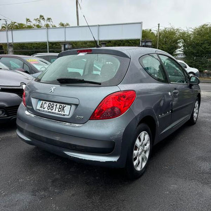 PEUGEOT 2007