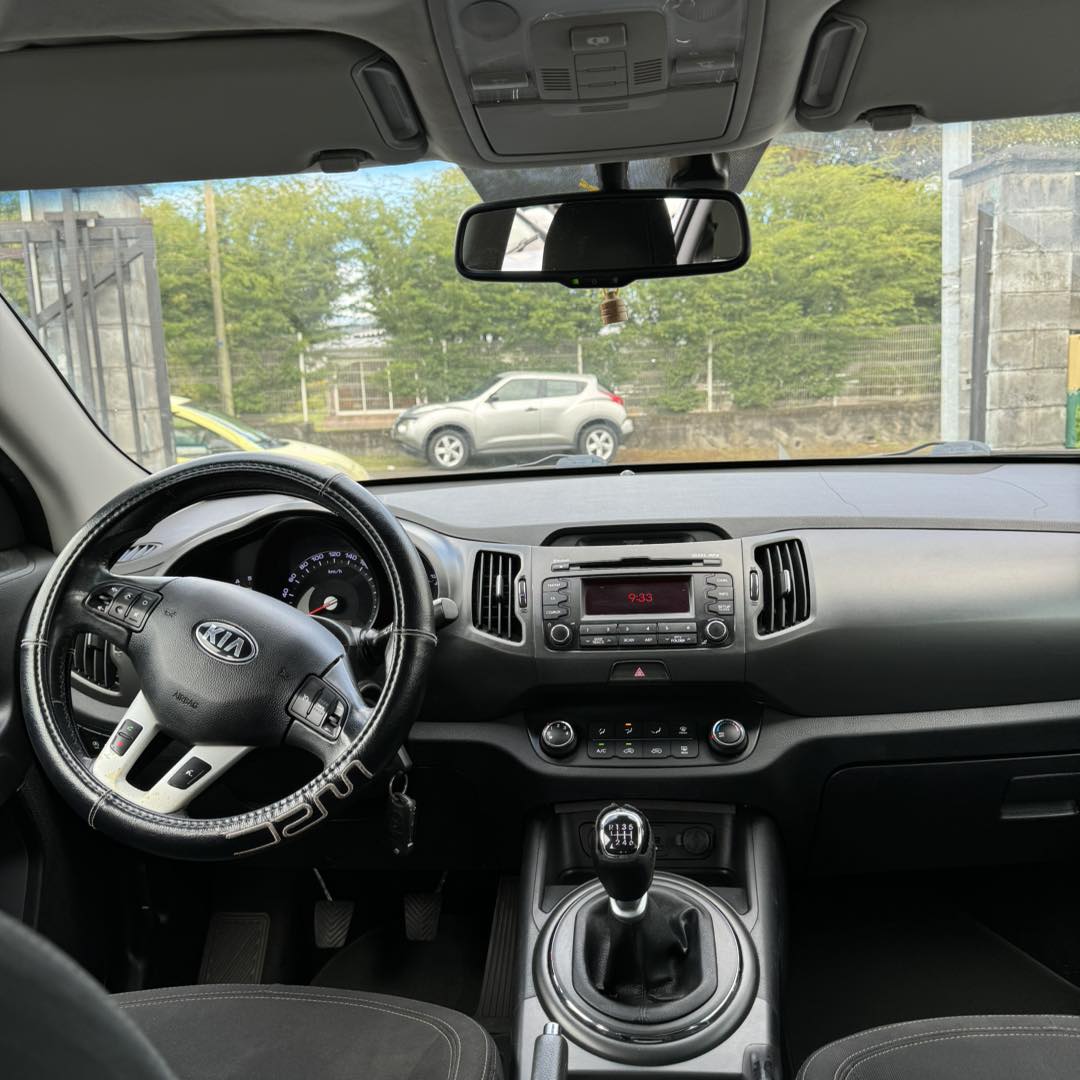 KIA SPORTAGE