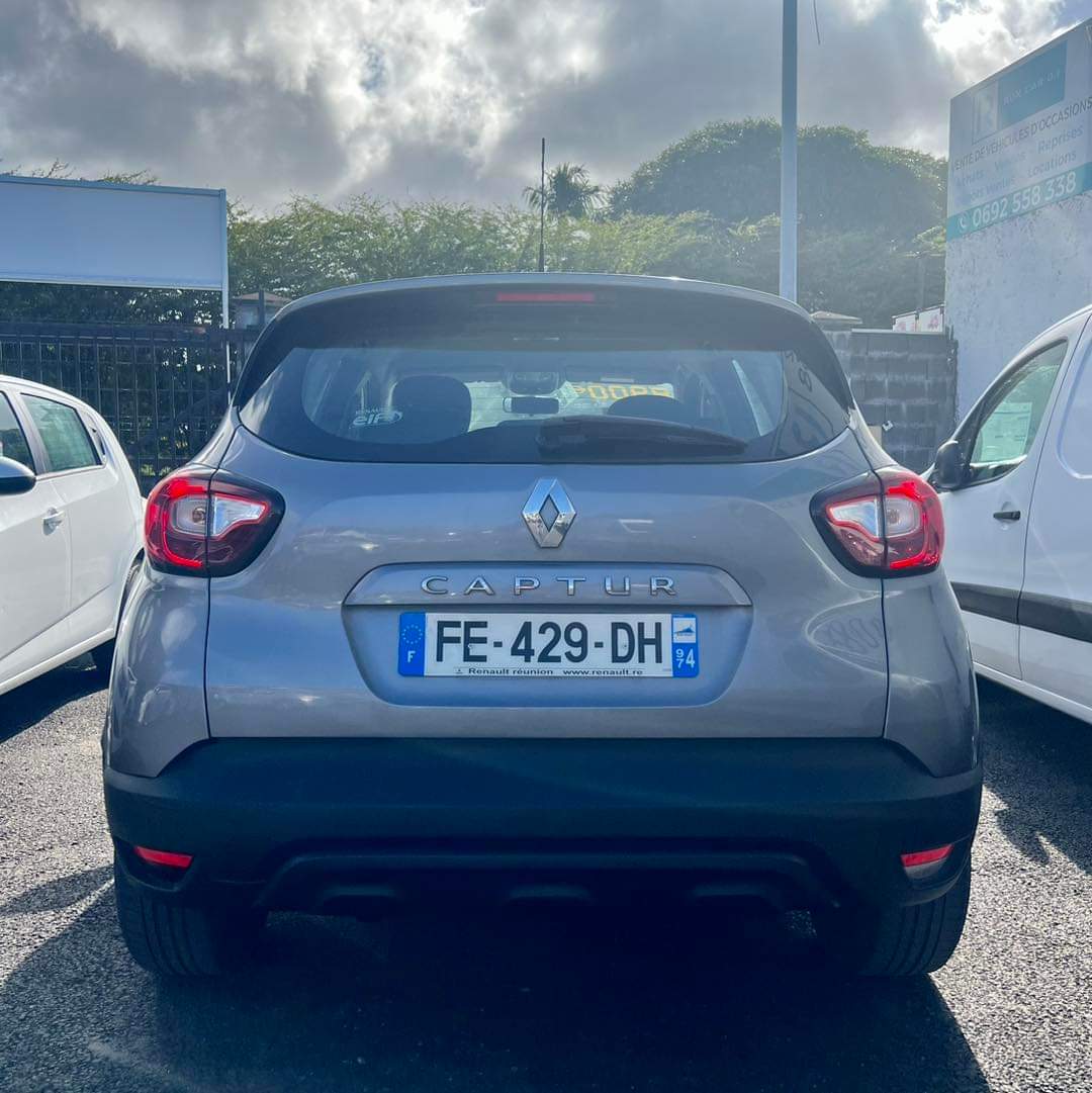 RENAULT CAPTUR