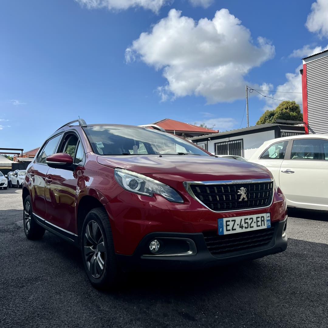 PEUGEOT 2008