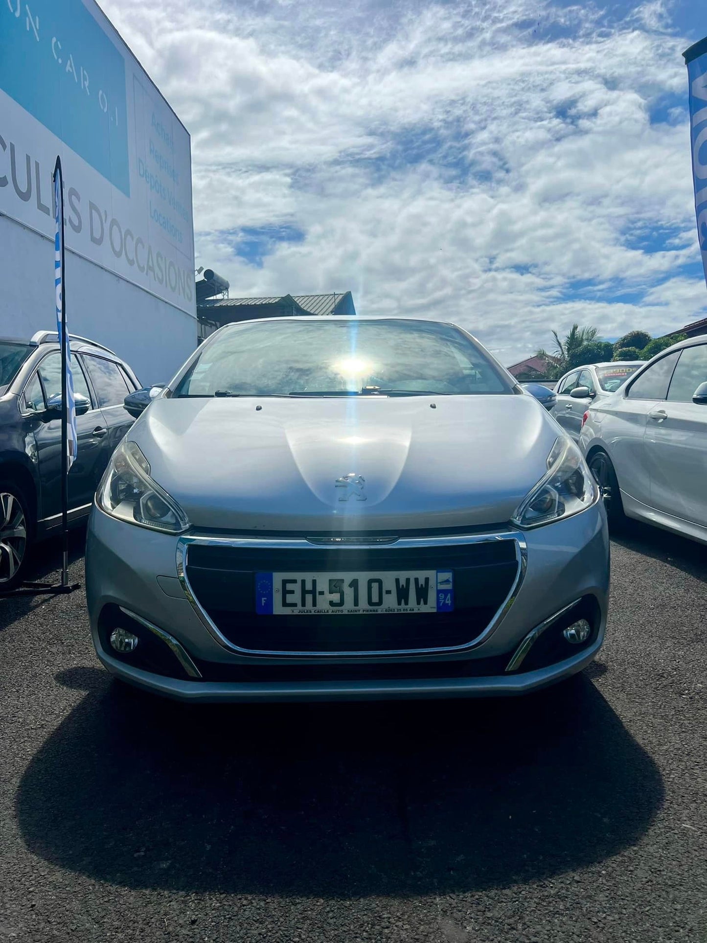 PEUGEOT 208 HDI