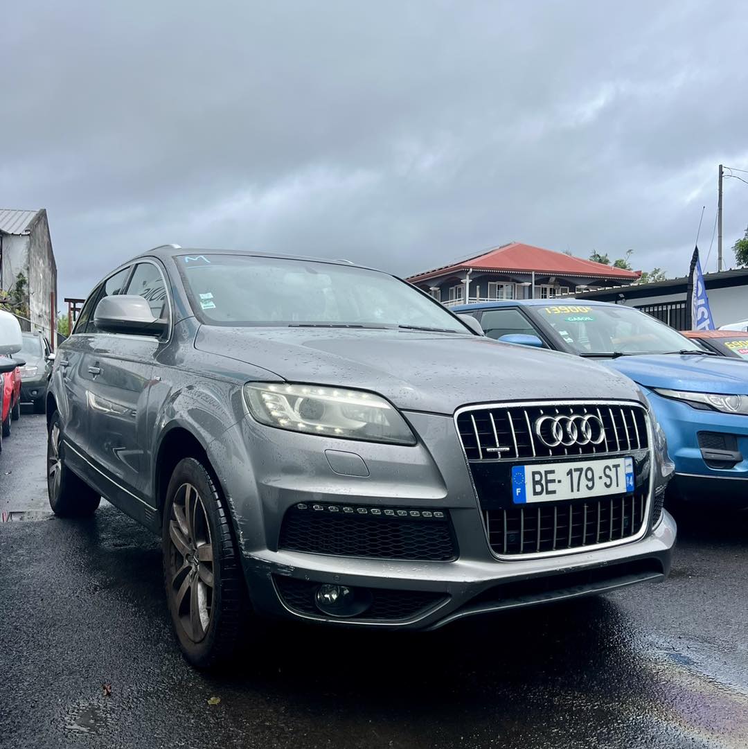 AUDI Q7 3.0 TDI