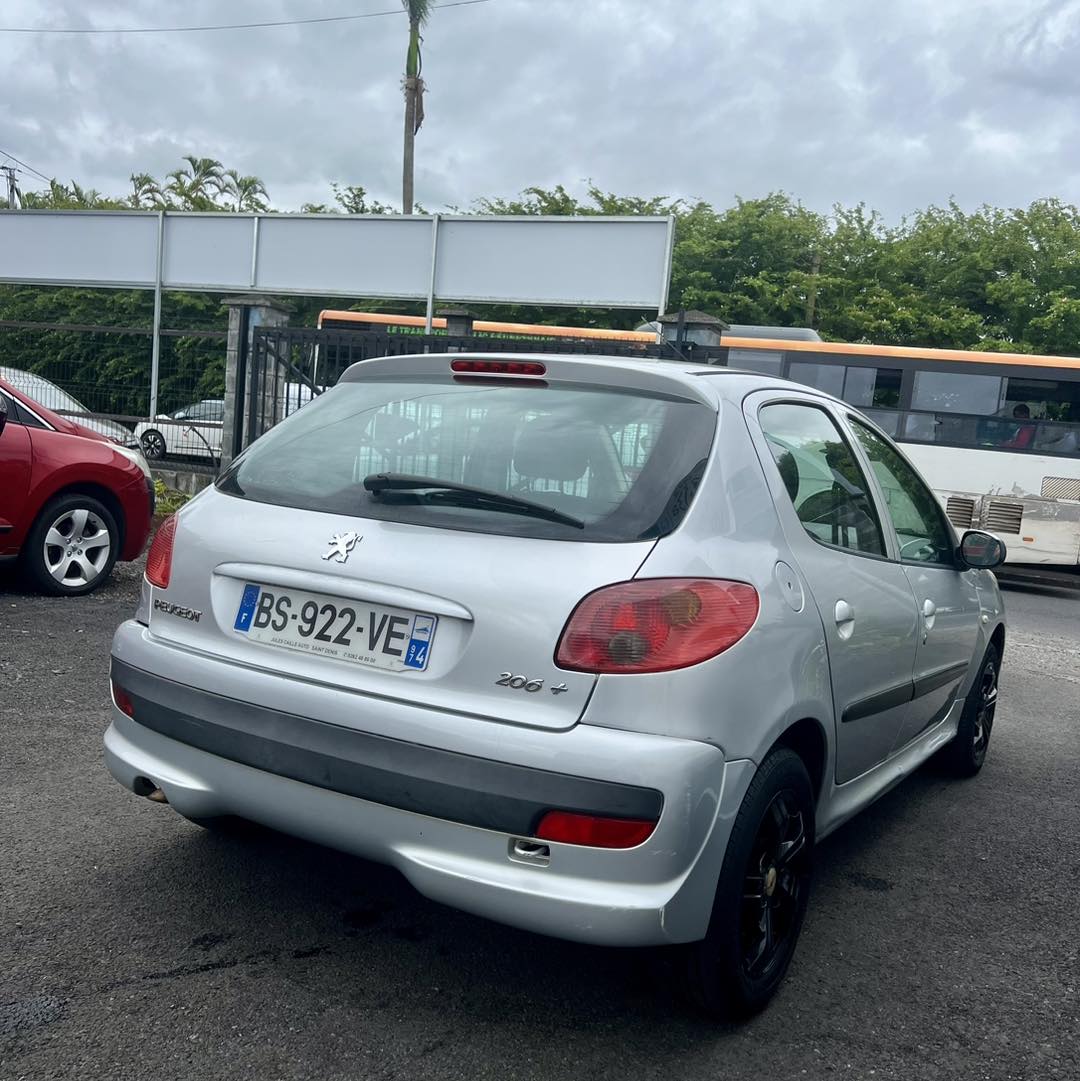 PEUGEOT 206+HDI