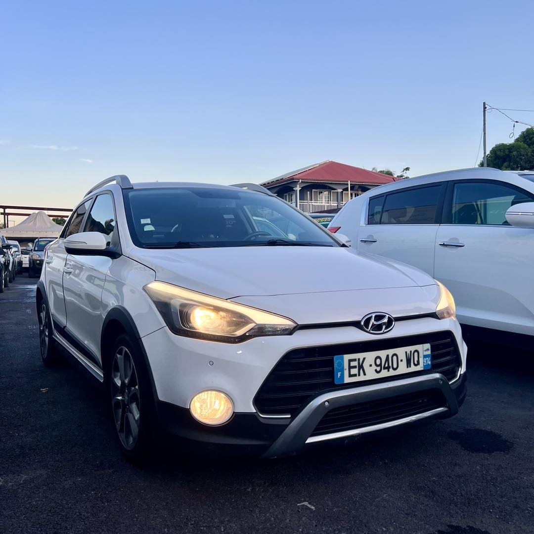 HYUNDAI I20 active