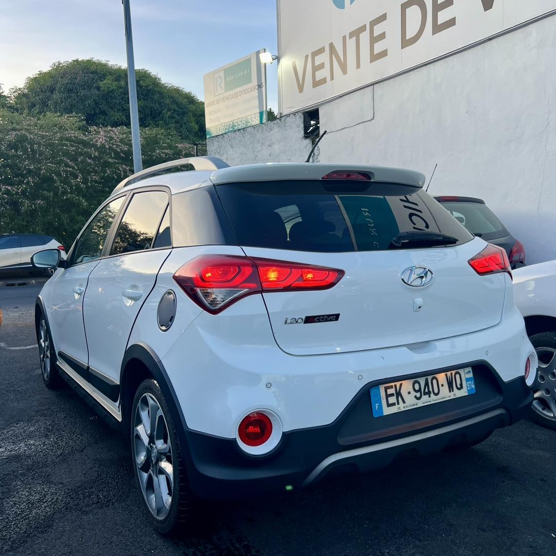 HYUNDAI I20 active