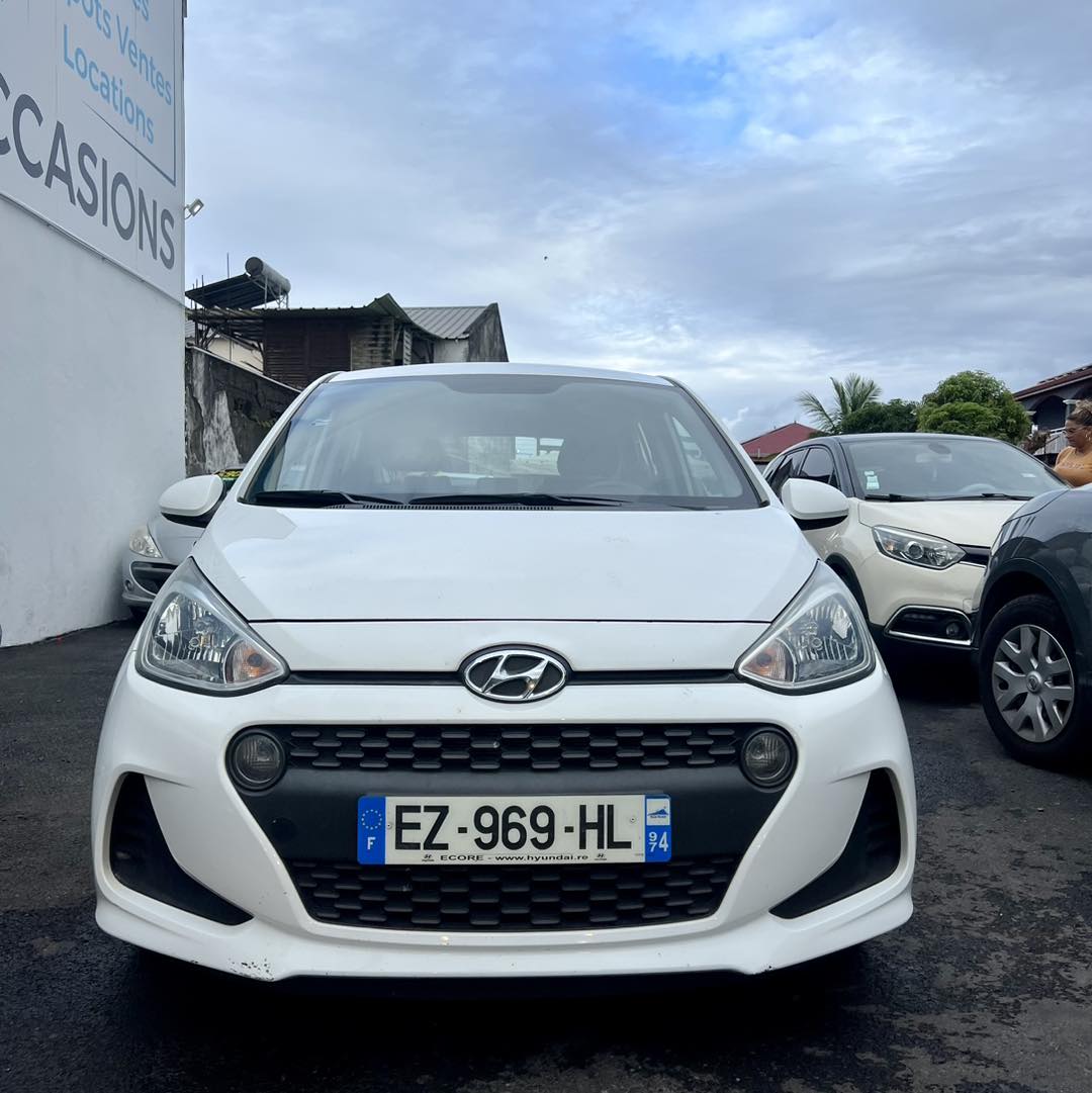 HYUNDAI I10