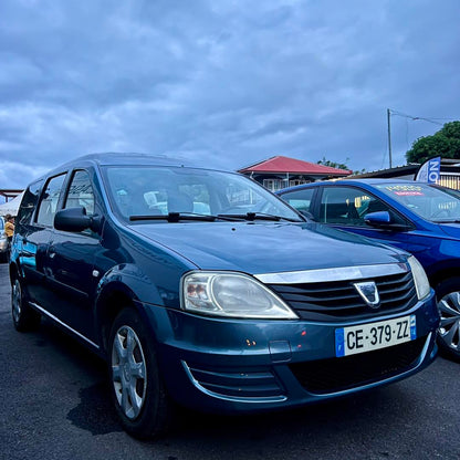 DACIA LOGAN 7 places