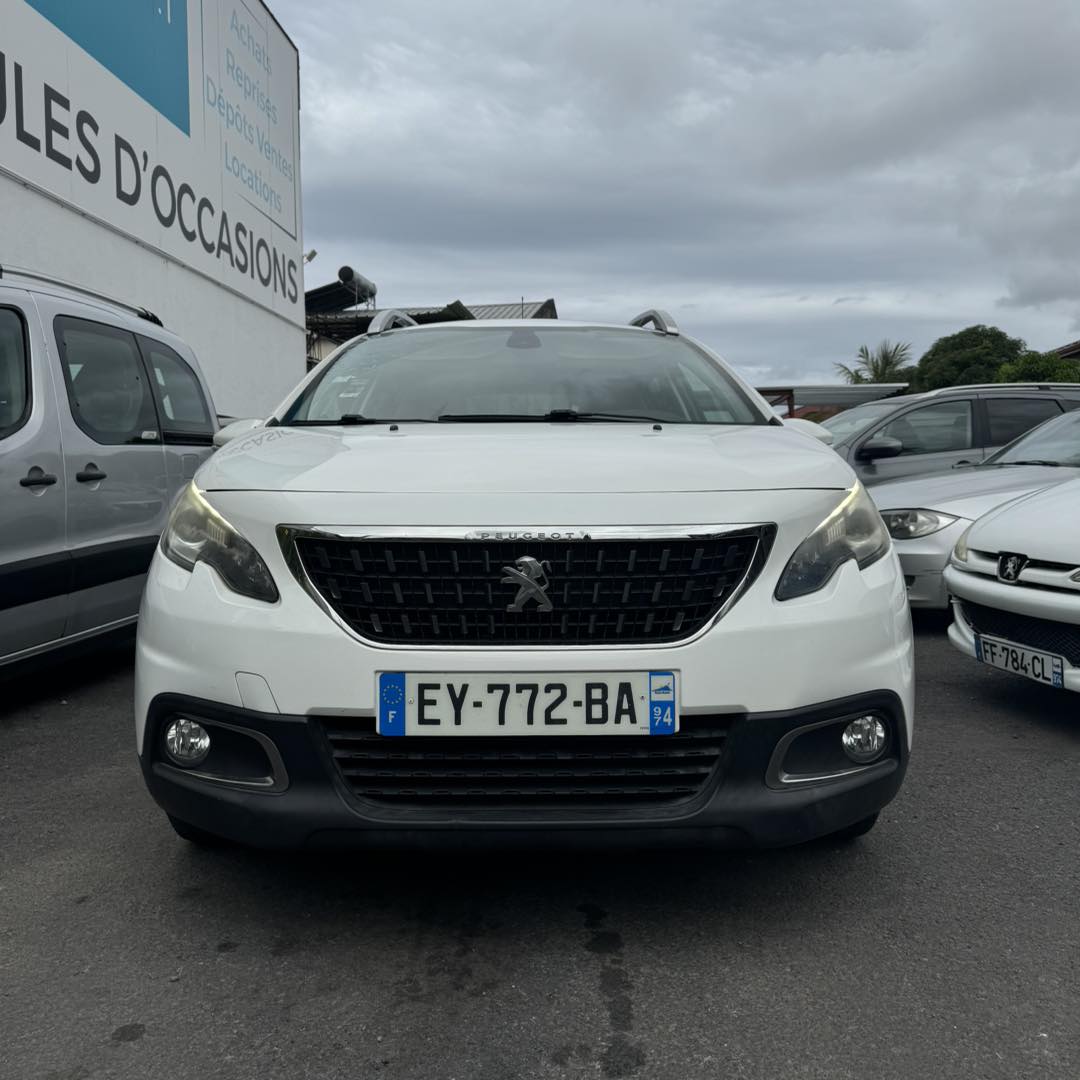 PEUGEOT 2008