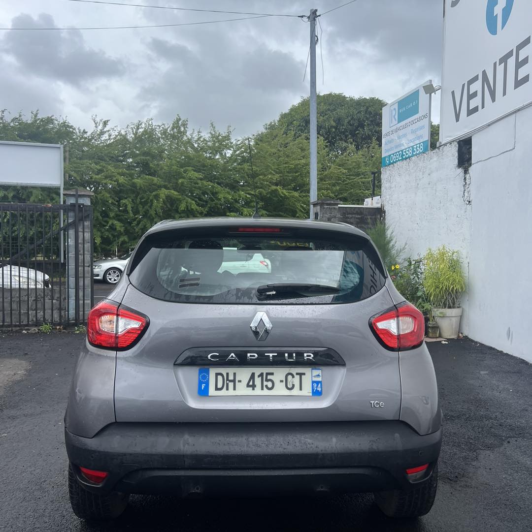 RENAULT CAPTUR