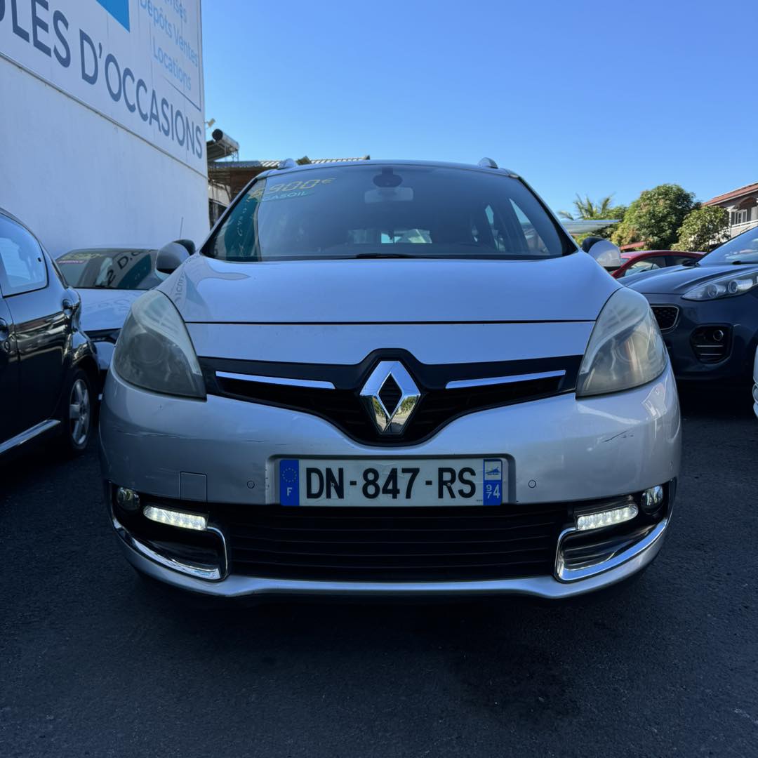 RENAULT SCENIC