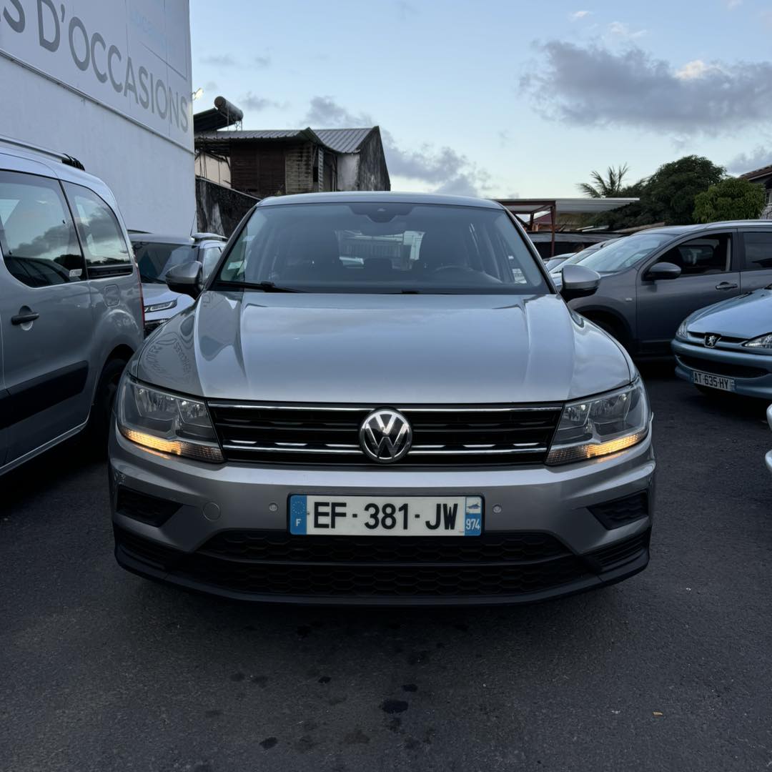 VOLKSWAGEN TIGUAN 2