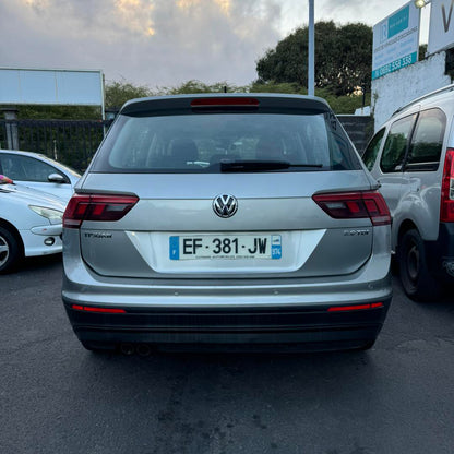 VOLKSWAGEN TIGUAN 2